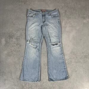 Levi’s 518 Jeans Super Low Bootcut Light Wash - Size: 13S